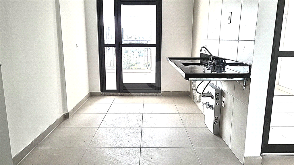 APARTAMENTO em TUCURUVI