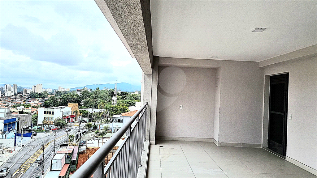 APARTAMENTO em TUCURUVI