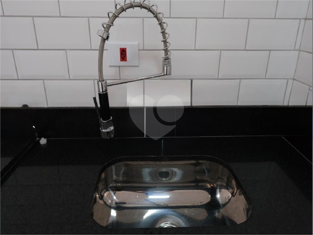 APTO 2 QUARTOS + 1 VAGAS - CERQUEIRA CESAR 