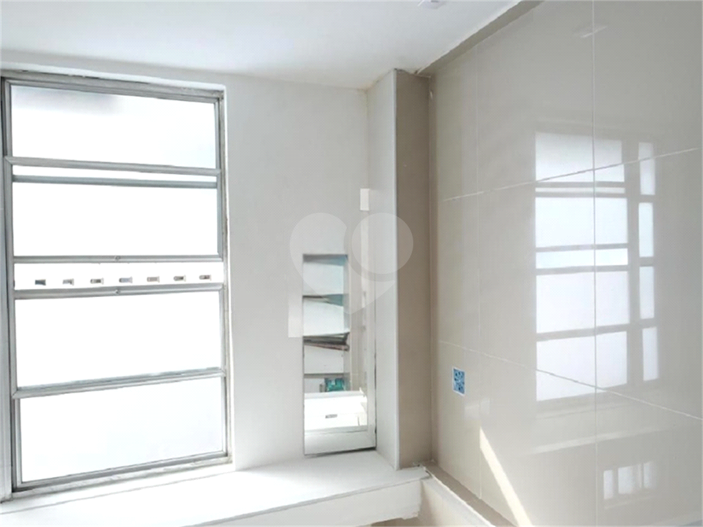 APTO 2 QUARTOS + 1 VAGAS - CERQUEIRA CESAR 