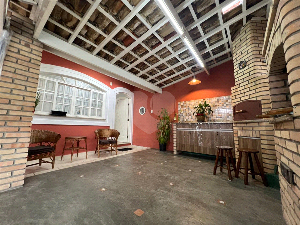 Casa reformada 2 dormitórios 2 vagas no Imirim 