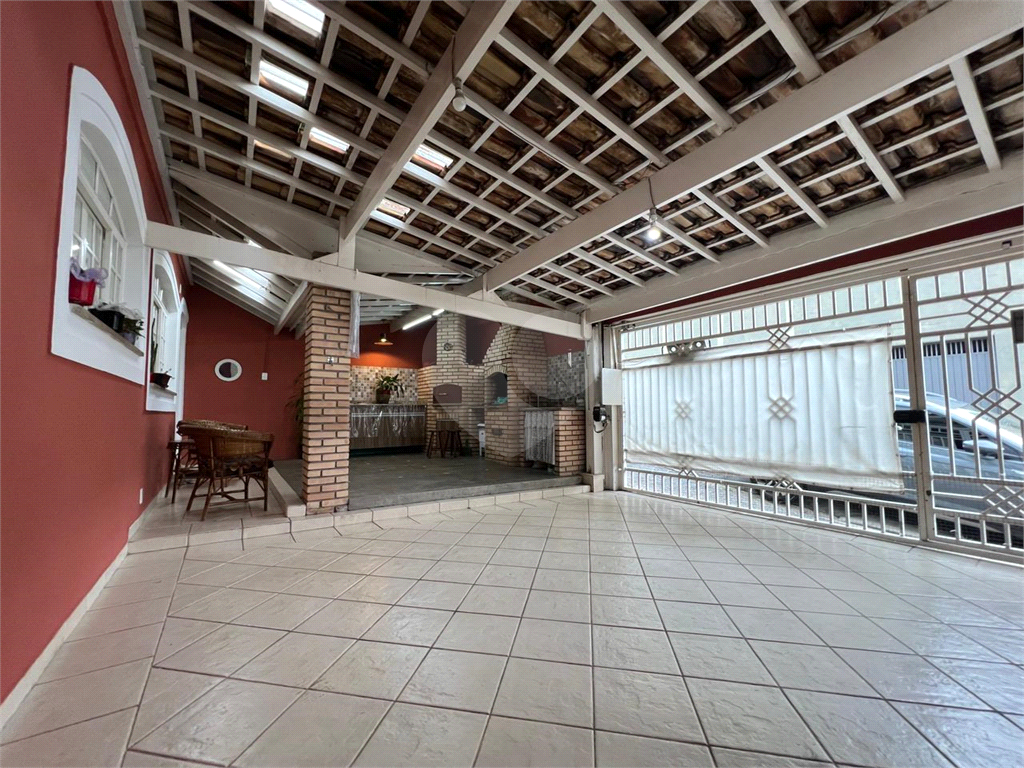 Casa reformada 2 dormitórios 2 vagas no Imirim 