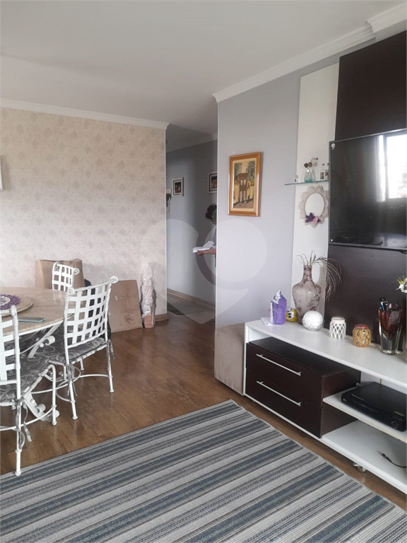 Apartamento a venda com 2 Dormitórios, 2 Vagas e Sacada Gourmet com Vista Deslumbrante para a Serra da Cantareira