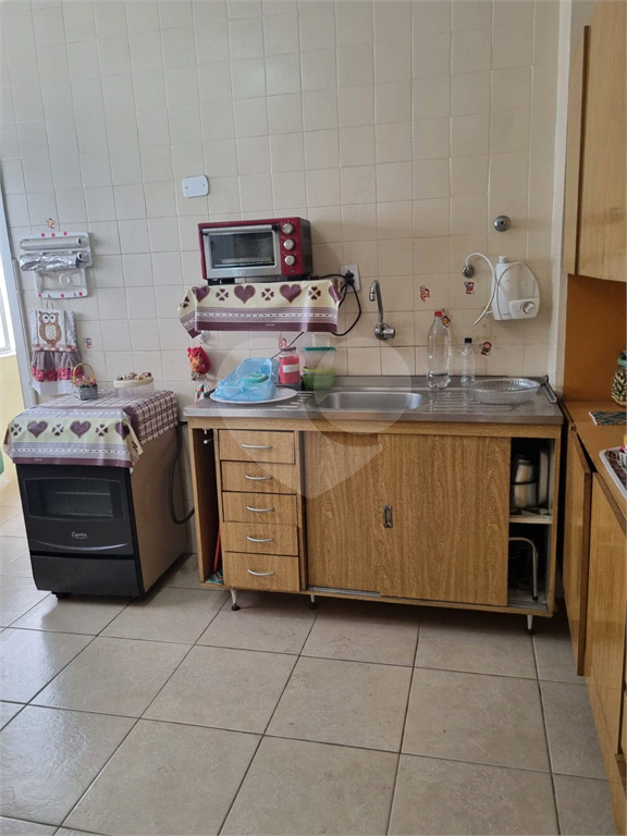 APARTAMENTO em PINHEIROS