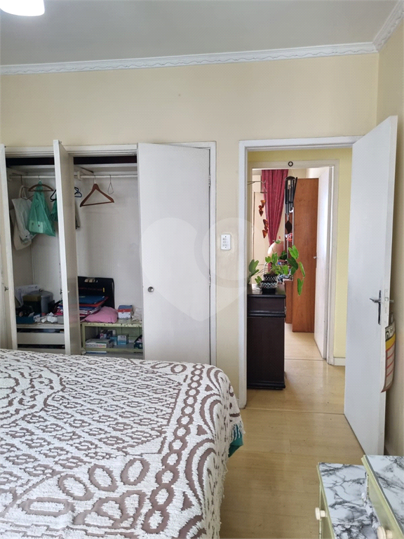 APARTAMENTO em PINHEIROS