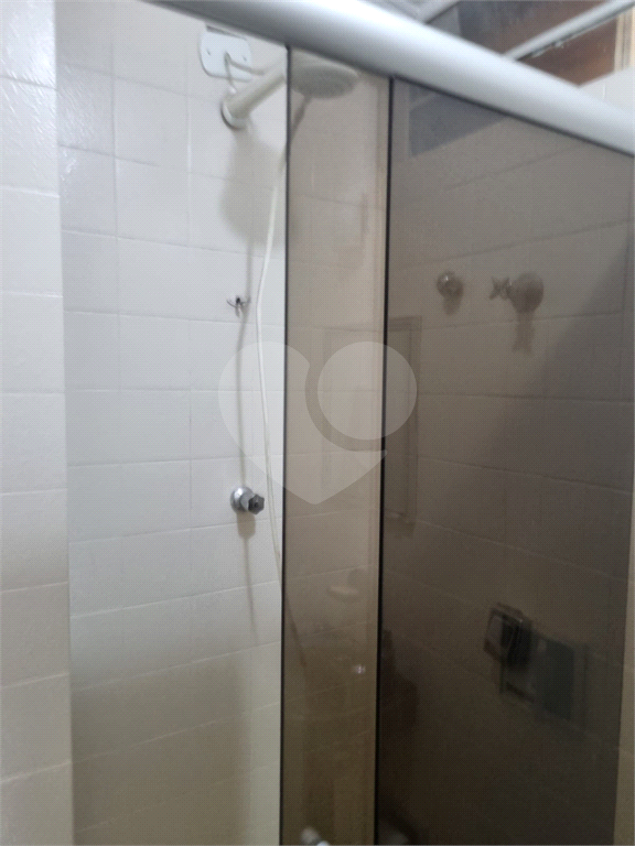 APARTAMENTO em PINHEIROS