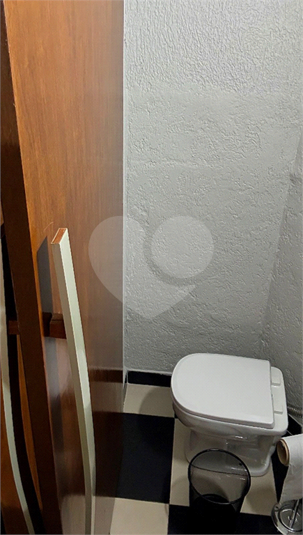 APARTAMENTO em CENTRO