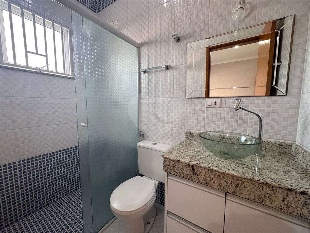 Sobrado à venda – 132m² | 3 suítes | 4 vagas | Acabamento impecável