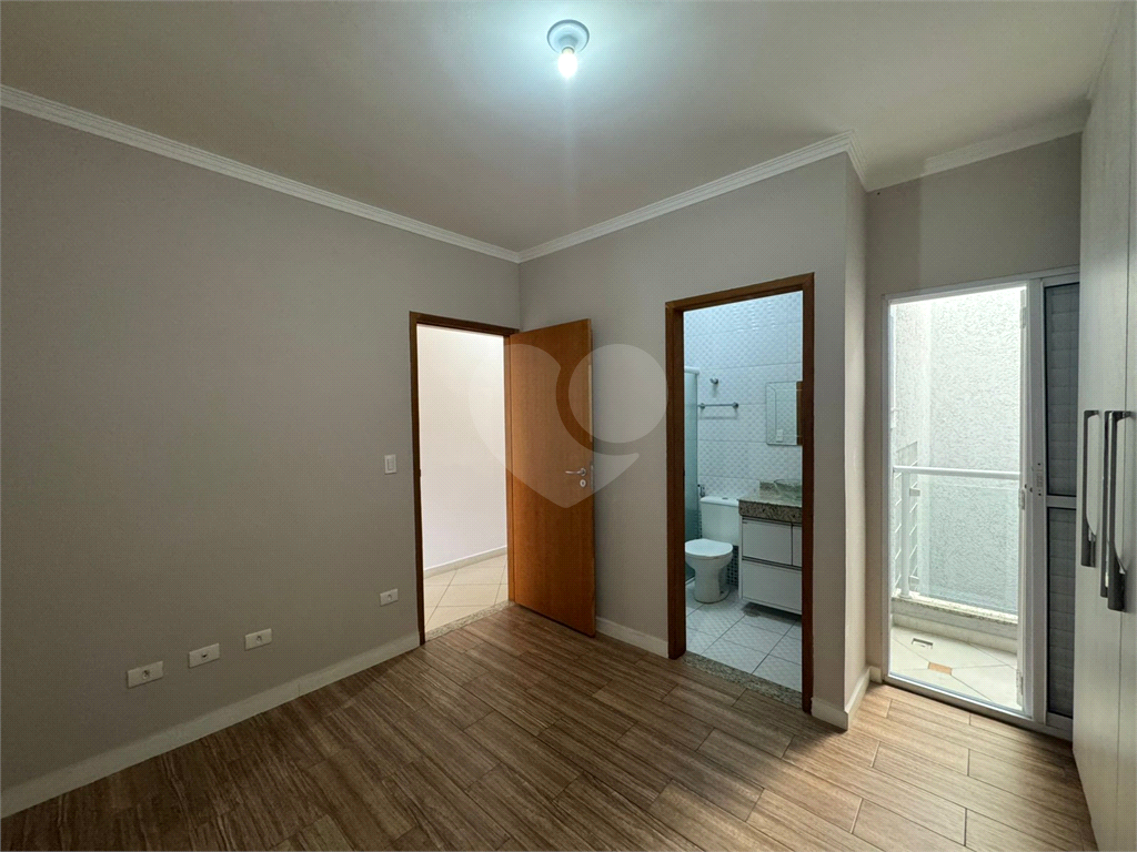 Sobrado à venda – 132m² | 3 suítes | 4 vagas | Acabamento impecável