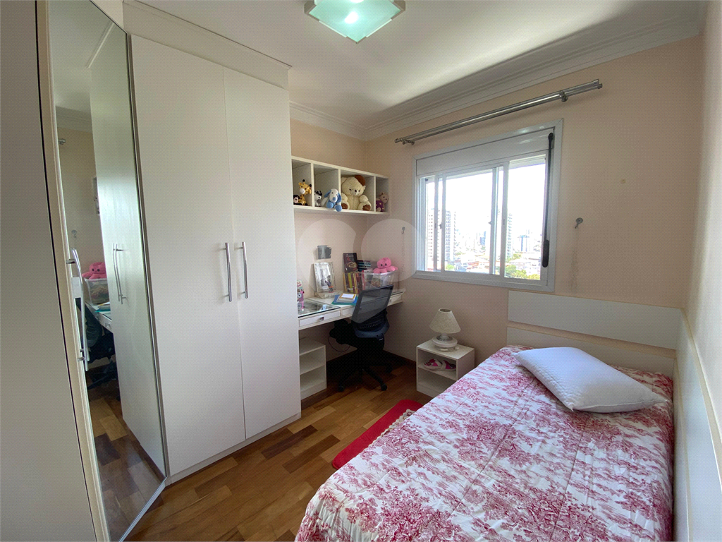 Apartamento com varanda gourmet e 3 quartos