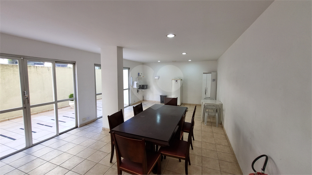 Apartamento à venda em Santana – 36m² | 1 dormitório com sacada + quarto adaptado | Vaga fixa