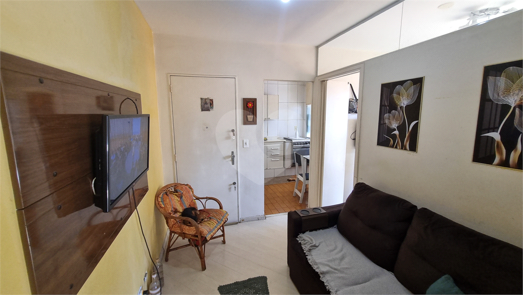 Apartamento à venda em Santana – 36m² | 1 dormitório com sacada + quarto adaptado | Vaga fixa