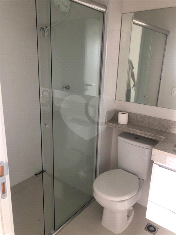 Apartamento Um dormitório ao lado do metro Jardim São Paulo