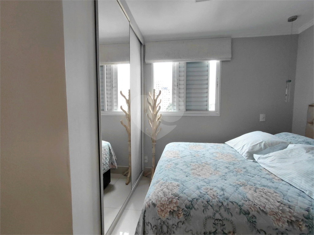 Imóvel 66m² sala de estar de 2 ambientes, 2 quartos, sendo 1 suíte condomínio com lazer 2 vagas Vila Romana