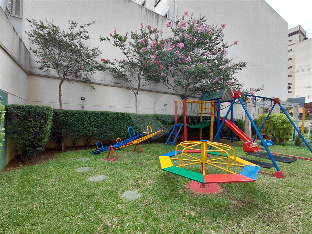 Imóvel 66m² sala de estar de 2 ambientes, 2 quartos, sendo 1 suíte condomínio com lazer 2 vagas Vila Romana