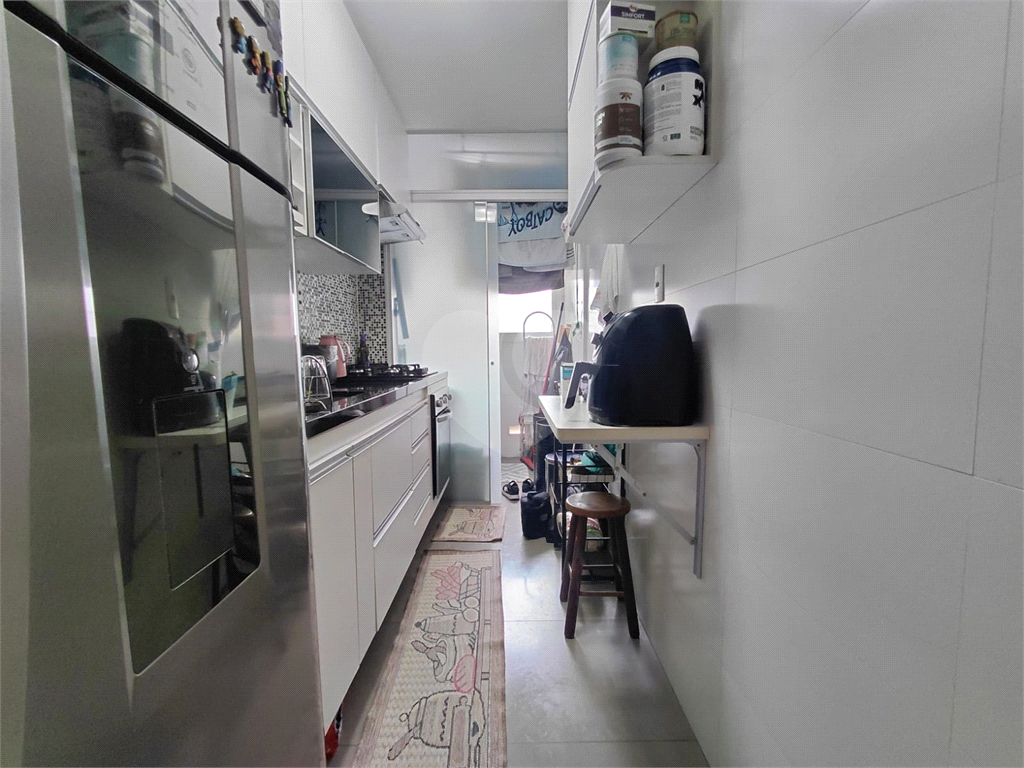 Imóvel 66m² sala de estar de 2 ambientes, 2 quartos, sendo 1 suíte condomínio com lazer 2 vagas Vila Romana