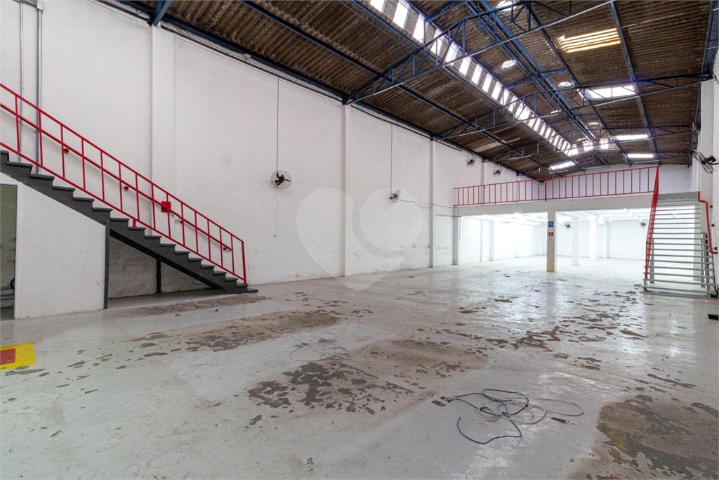 Loja-Salão, 750 m² - Foto 1