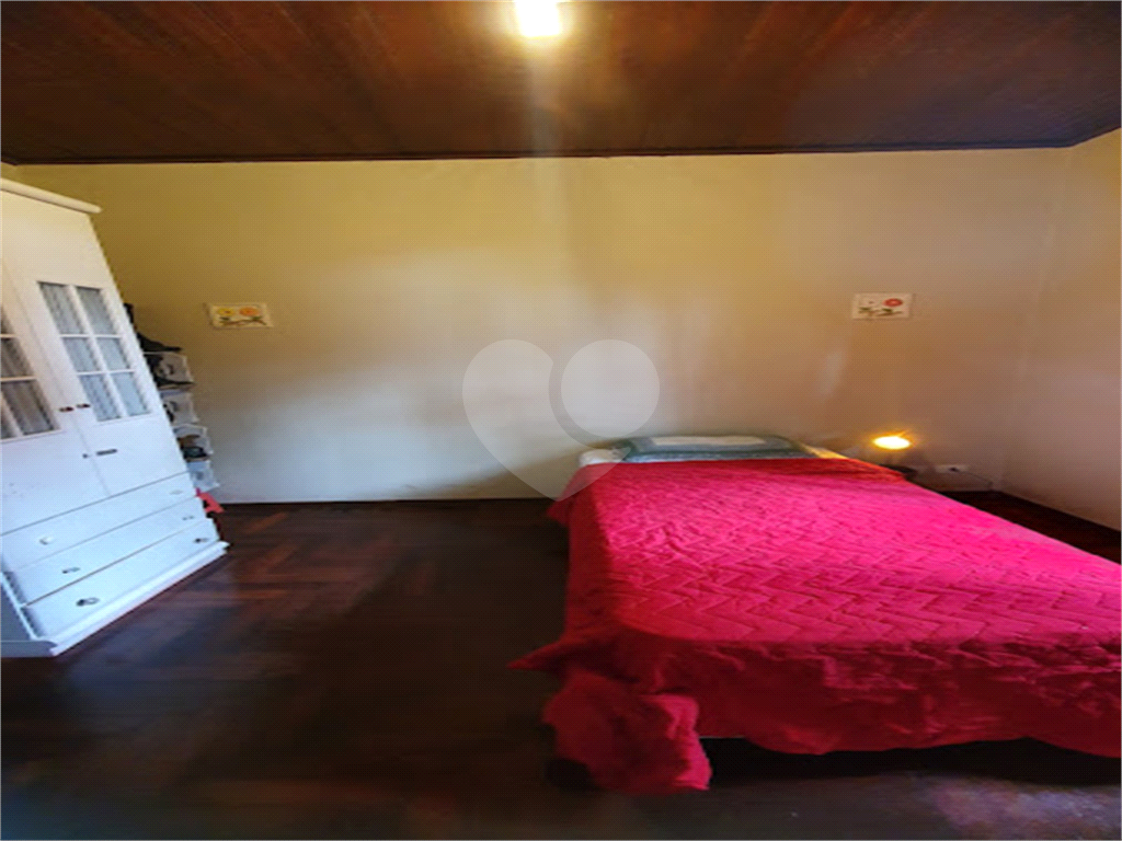 Casa, 3 quartos, 253 m² - Foto 15