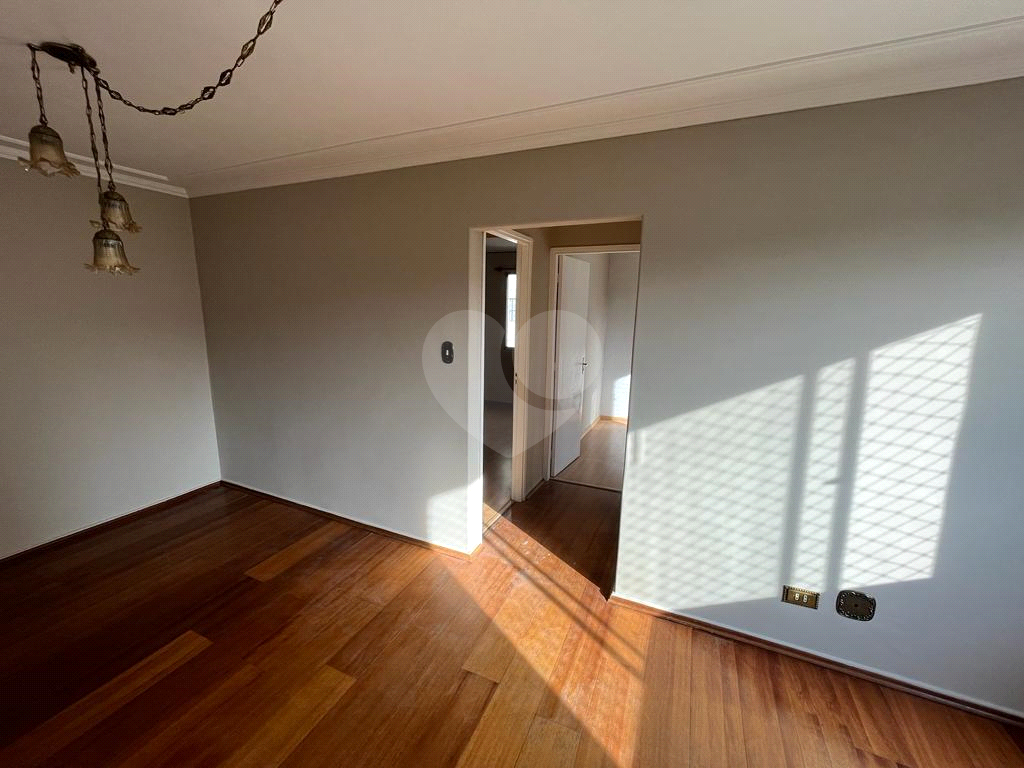 Apartamento impecável Tremembé...Valor convidativo. Condomínio de valor baixo.