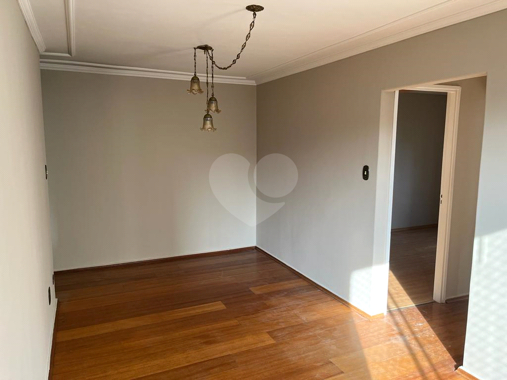 Apartamento impecável Tremembé...Valor convidativo. Condomínio de valor baixo.