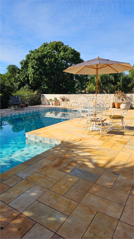 Casa, 4 quartos, 194 m² - Foto 1