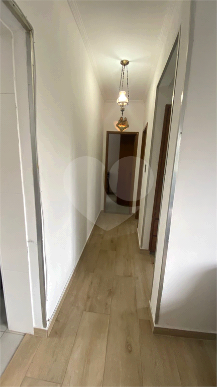 Apartamento a Venda nos Bancários, reformado com 2 dormitórios e vista livre. 