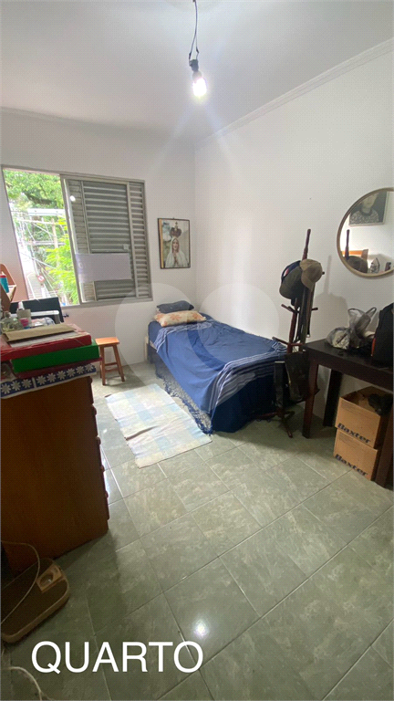 Apartamento a Venda nos Bancários, reformado com 2 dormitórios e vista livre. 