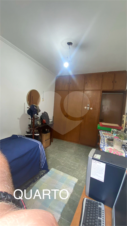 Apartamento a Venda nos Bancários, reformado com 2 dormitórios e vista livre. 