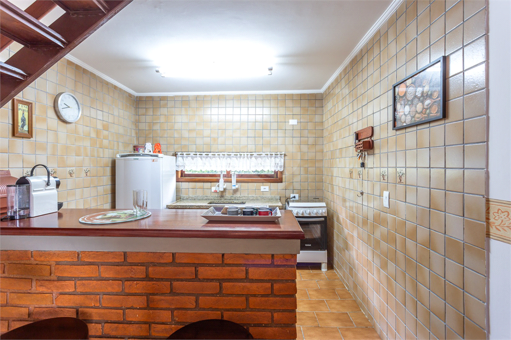 Casa de Condomínio - Campos do Jordão - 3 Quartos - Venda / Compra