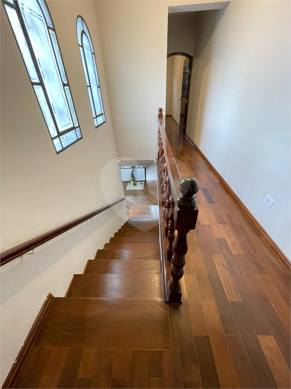 Sobrado totalmente reformado, 181 m2, 3 dormitórios, 2 suítes, 2 vagas na Freguesia do Ó! Venha conferir!