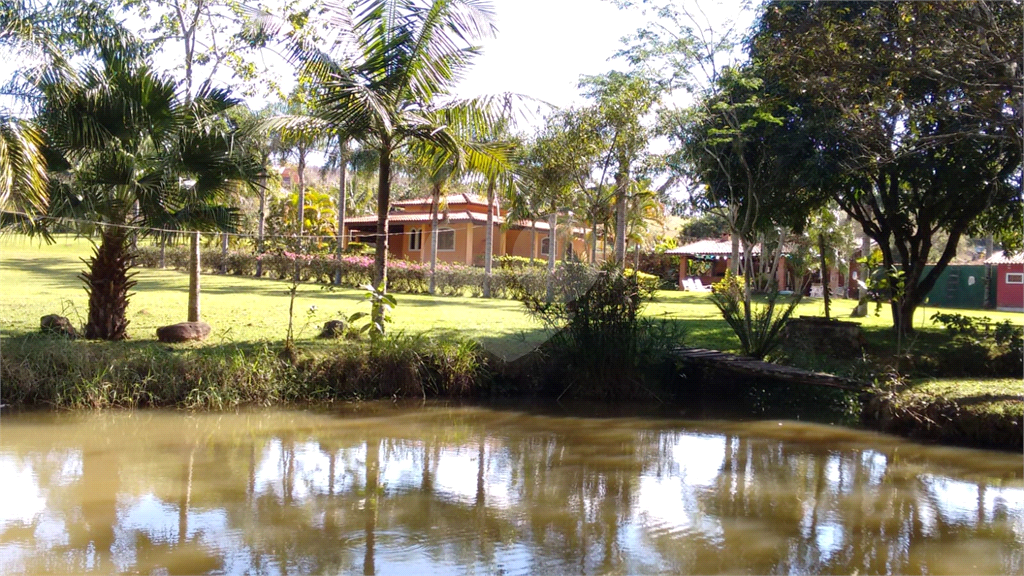  Chácara à Venda e Locação em Louveira/SP – Bairro Monterrey 