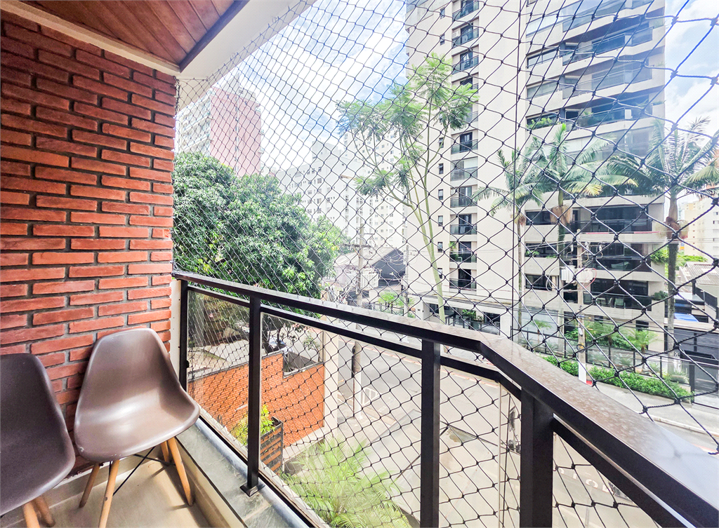 Apartamento - Moema - 1 Quarto - 1 Vaga - Venda / Compra