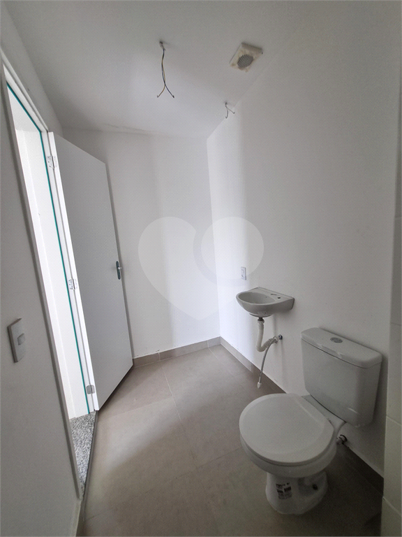 VENDA - 2 dormitórios, 53m² com sacada e vaga – Pronto para morar próximo da Eng. Caetano Álvares