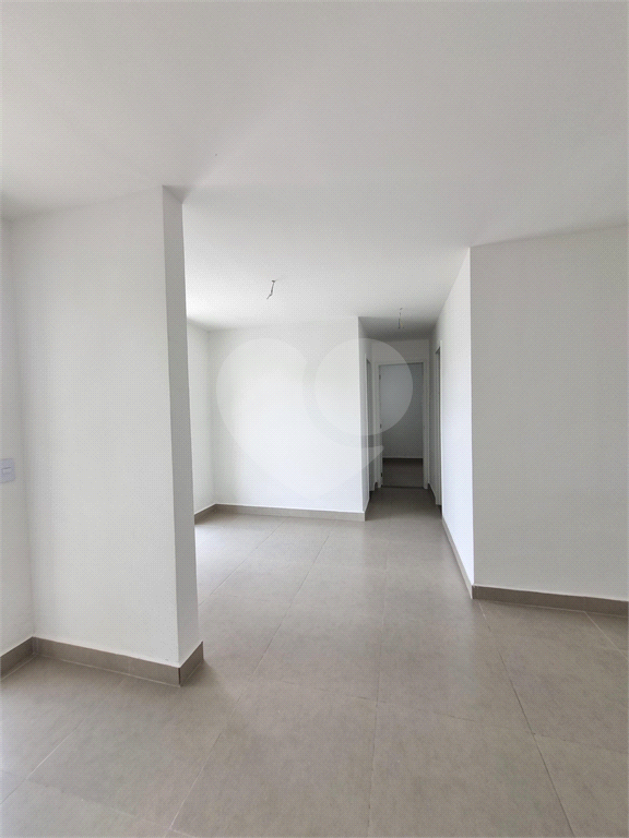 VENDA - 2 dormitórios, 53m² com sacada e vaga – Pronto para morar próximo da Eng. Caetano Álvares