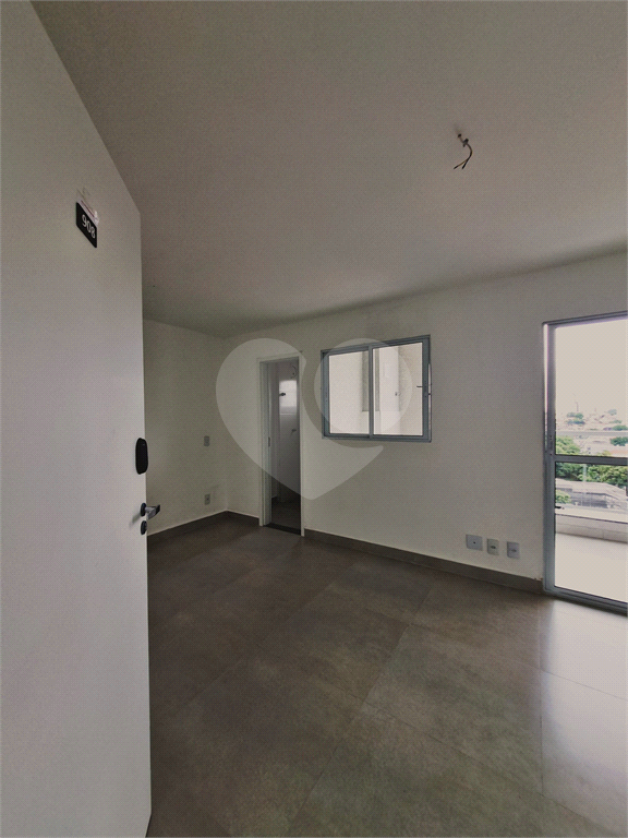 venda  - Studio de 1 dormitório com 33 m², varanda e vaga de garagem na região de Santana