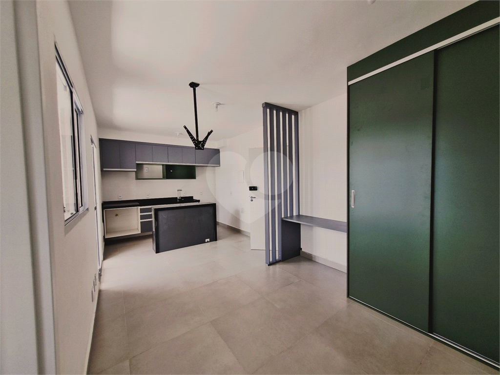 venda  - Studio de 1 dormitório com 33 m², varanda e vaga de garagem na região de Santana