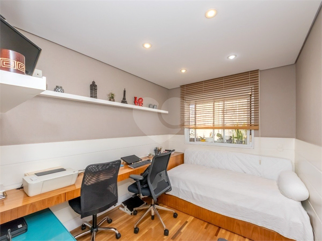 Apartamento Perdizes 3 dormitórios, sendo 1 suíte, e 2 vagas de garagem 