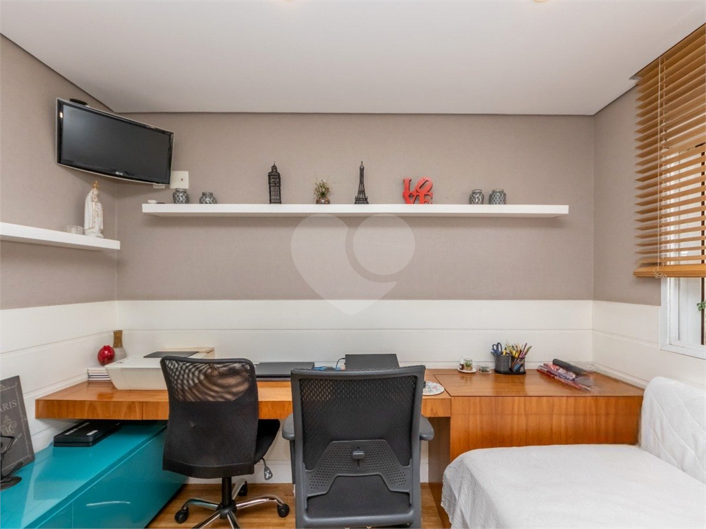 Apartamento Perdizes 3 dormitórios, sendo 1 suíte, e 2 vagas de garagem 