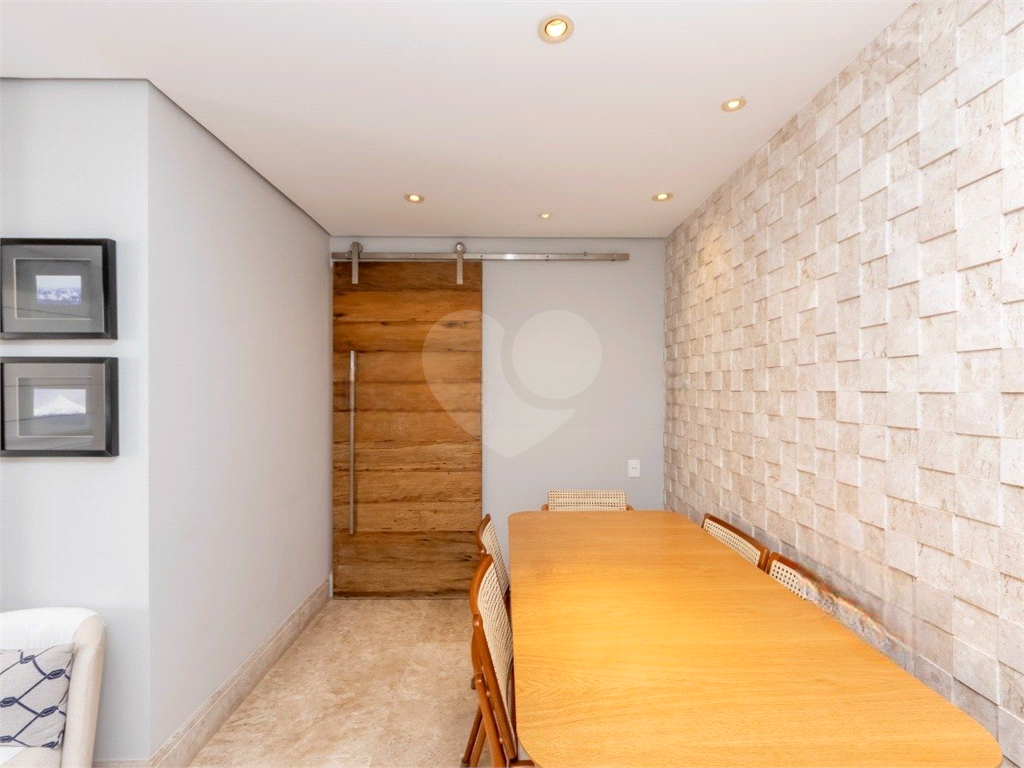 Apartamento Perdizes 3 dormitórios, sendo 1 suíte, e 2 vagas de garagem 