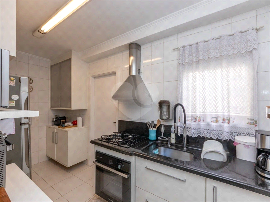 Apartamento Perdizes 3 dormitórios, sendo 1 suíte, e 2 vagas de garagem 