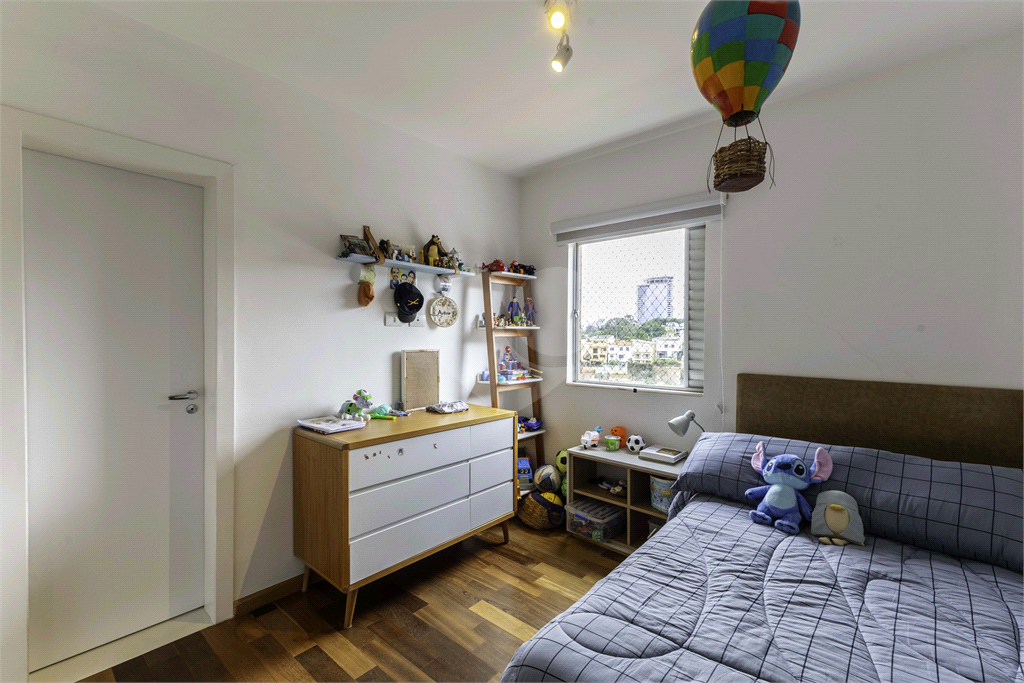 Imóvel de 115m² com sala ampla com varanda 3 suítes todo reformado Sumaré Perdizes