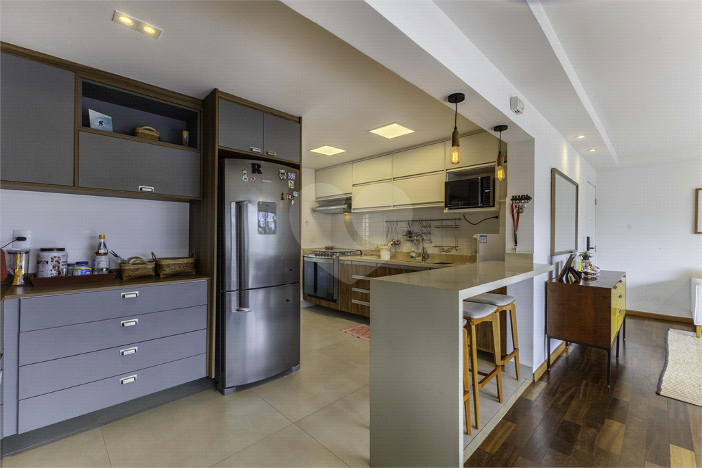 Imóvel de 115m² com sala ampla com varanda 3 suítes todo reformado Sumaré Perdizes