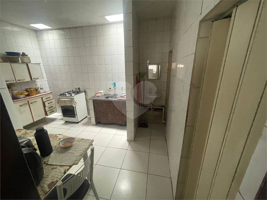 Sobrado com aproximadamente 100m², muito bem localizado!
Travessa Ortega (altura do nº 670 da Av. Gustavo Adolfo)
O imóvel conta com:
• 3 dormitórios
• Sala espaçosa
• Cozinha funcional
• 2 banheiros
Não possui vaga de garagem

Localização excel