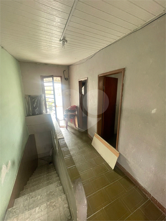 Sobrado com aproximadamente 100m², muito bem localizado!
Travessa Ortega (altura do nº 670 da Av. Gustavo Adolfo)
O imóvel conta com:
• 3 dormitórios
• Sala espaçosa
• Cozinha funcional
• 2 banheiros
Não possui vaga de garagem

Localização excel