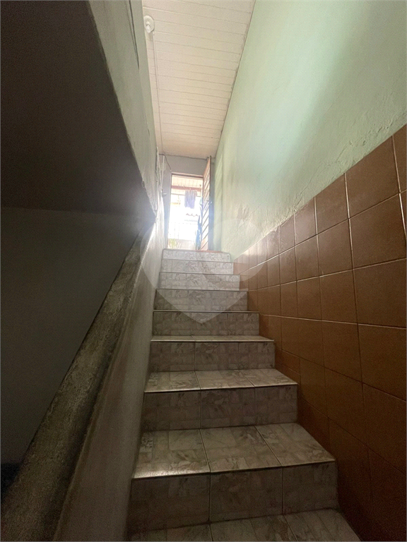 Sobrado com aproximadamente 100m², muito bem localizado!
Travessa Ortega (altura do nº 670 da Av. Gustavo Adolfo)
O imóvel conta com:
• 3 dormitórios
• Sala espaçosa
• Cozinha funcional
• 2 banheiros
Não possui vaga de garagem

Localização excel