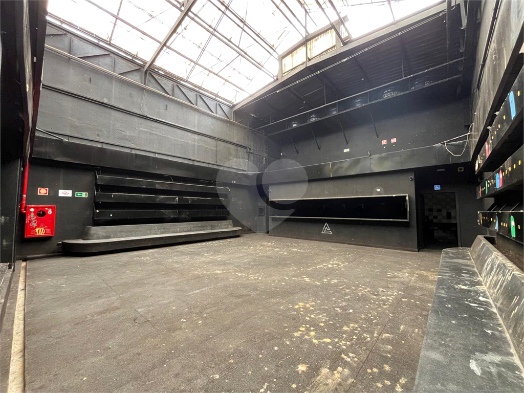 Galpão Premium na Vila Leopoldina – 612m² de Área Útil