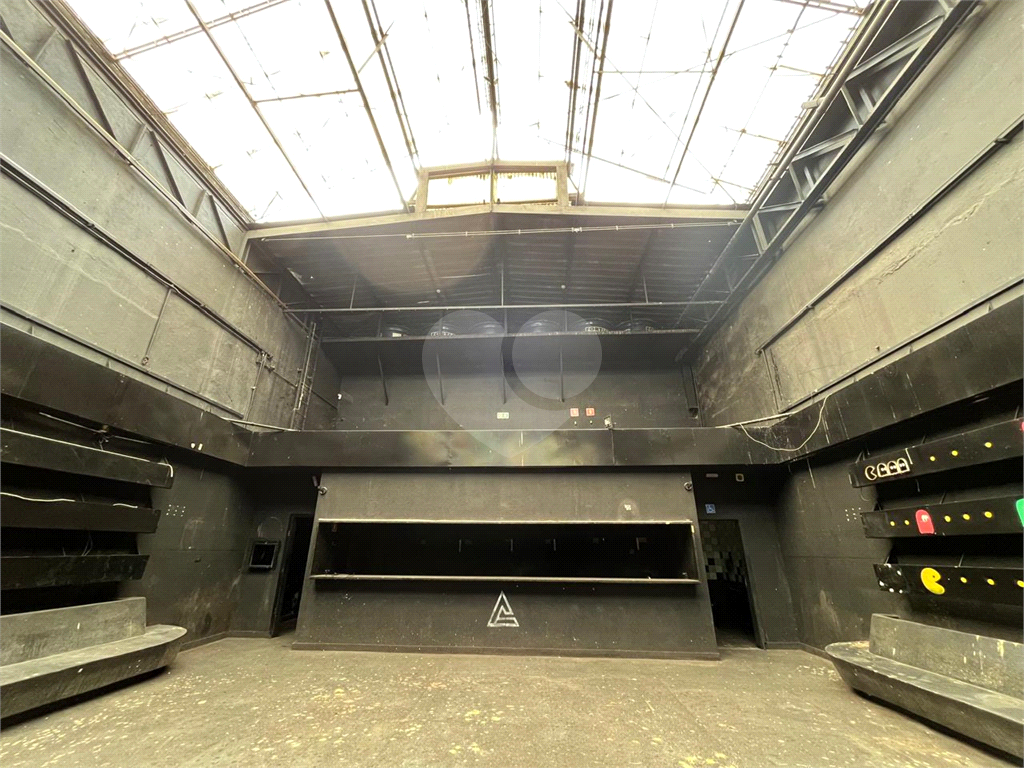 Galpão Premium na Vila Leopoldina – 612m² de Área Útil