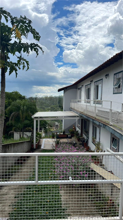 Casa em condomínio fechado em Atibaia