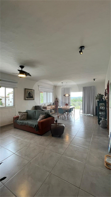 Casa em condomínio fechado em Atibaia