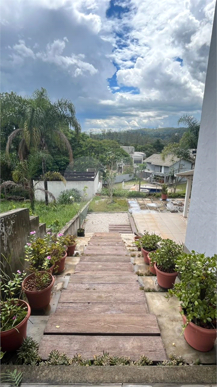 Casa em condomínio fechado em Atibaia